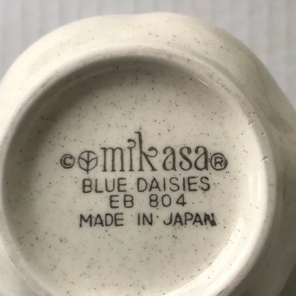 Set Of 2 Vintage “Blue Daisies” By Mikasa Coffee/Tea Cups - Picture 6 of 10